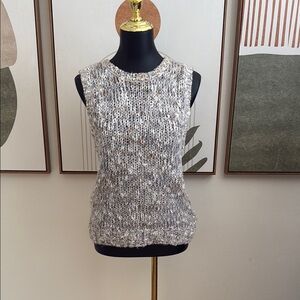 Sheridan Unique Inc. Will Vintage White and Gray Knitted Sleeveless Top